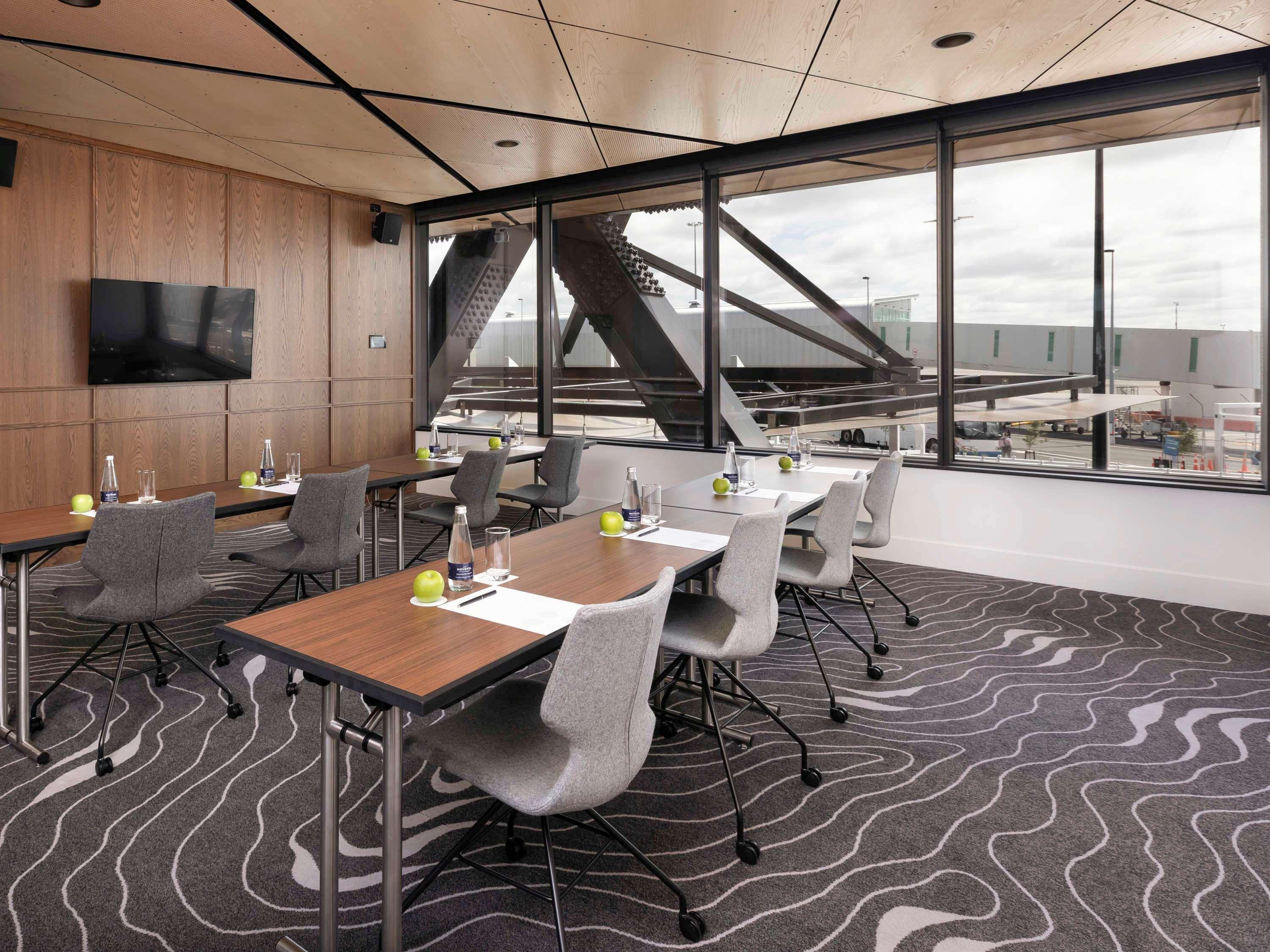 Novotel Christchurch Airport Екстериор снимка
